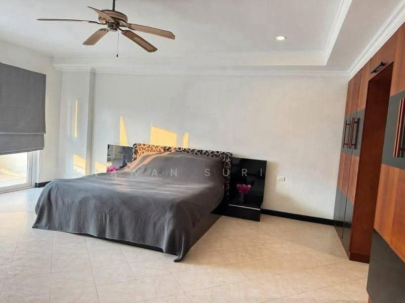 View Talay Residence 4 Jomtein, chon-buri, 5 จอมเทียน, Nong Pru, Bang Lamung (Pattaya), Chon Buri (Pattaya), 1 Bedroom, 124 sqm, Condo For Sale, by Tanawan Surichai, 500593702 - DDproperty.com