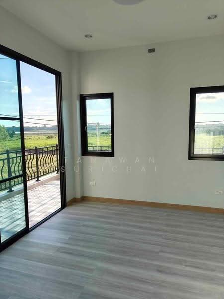 4-BR House, chon-buri, Nong - Kham, Si Racha, Chon Buri (Pattaya), 4 Bedrooms, 170 sqm, Single Detached House For Sale, by Tanawan Surichai, 500593724 - DDproperty.com