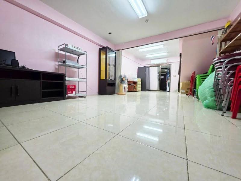 พรทิพย์ ลาดกระบัง, samut-prakan, Bang Kaeo, Bang Plee, Samut Prakan, 2 Bedrooms, 100 sqm, Townhouse For Sale, by The Best Property แอน, 500593778 - DDproperty.com