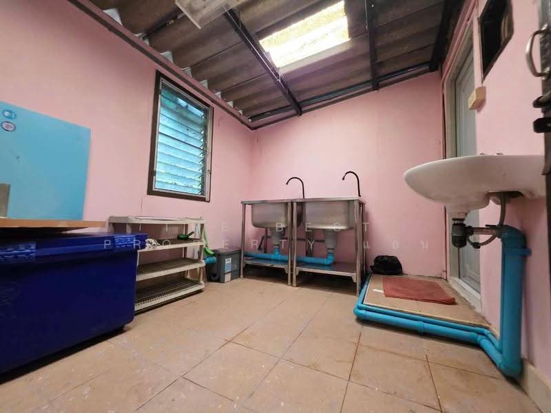 พรทิพย์ ลาดกระบัง, samut-prakan, Bang Kaeo, Bang Plee, Samut Prakan, 2 Bedrooms, 100 sqm, Townhouse For Sale, by The Best Property แอน, 500593778 - DDproperty.com