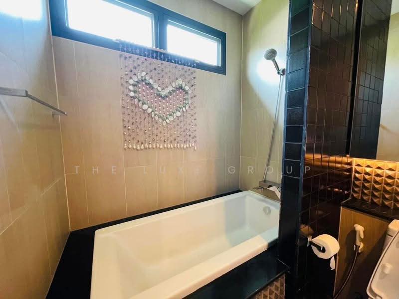 Beautiful Standalone Home With Private Pool (Ekkamai 10), bangkok, Khong Tan, Khlong Toei, Bangkok, 3 Bedrooms, 400 sqm, Single Detached House For Rent, by The Luxe Group, 500593780 - DDproperty.com