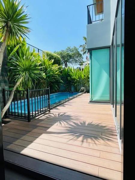 Beautiful Standalone Home With Private Pool (Ekkamai 10), bangkok, Khong Tan, Khlong Toei, Bangkok, 3 Bedrooms, 400 sqm, Single Detached House For Rent, by The Luxe Group, 500593780 - DDproperty.com