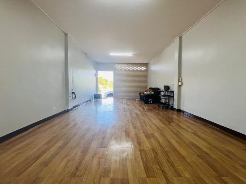 ทาวน์เฮ้าส์ลาดใหญ่ สมุทรสงคราม, Samut Songkhram, Lat Yai, Muang Samut Songkhram, Samut Songkhram, 2 Bedrooms, 100 sqm, Townhouse For Sale, by The Best Property กิ๊ก, 500593792 - DDproperty.com