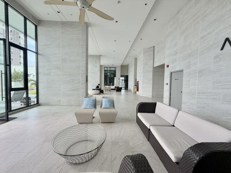 AERAS Beachfront Condominium Jomtien : แอราส คอนโด, ชลบุรี, หมู่ 12 ซอยจอมเทียน 17 ถนนหาดจอมเทียน, หนองปรือ, บางละมุง, ชลบุรี, 47 ตร.ม., คอนโด ขาย, โดย Paula ., 500593799 - DDproperty.com