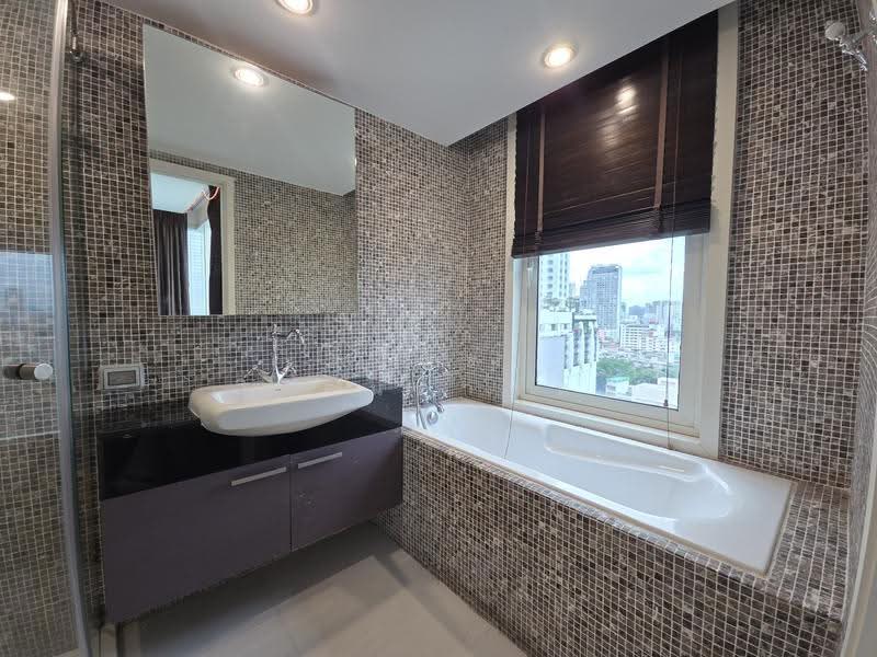 Manhattan Chidlom, bangkok, 1032 Phetchaburi 32 Alley, Makkasan, Ratchathewi, Bangkok, 3 Bedrooms, 147 sqm, Condo For Rent, by สุจิตรา ศิริจินดาพันธ์, 500593801 - DDproperty.com