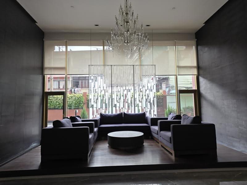 Manhattan Chidlom, bangkok, 1032 Phetchaburi 32 Alley, Makkasan, Ratchathewi, Bangkok, 3 Bedrooms, 147 sqm, Condo For Rent, by สุจิตรา ศิริจินดาพันธ์, 500593801 - DDproperty.com