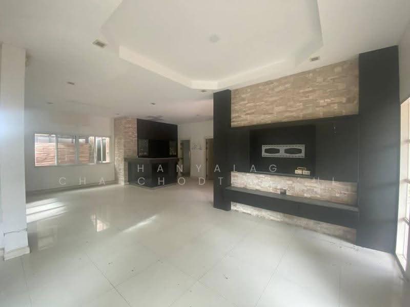 undefined, chon-buri, Surasak, Si Racha, Chon Buri (Pattaya), 3 Bedrooms, 204 sqm, Single Detached House For Sale, by Thanyalag Chanchodtanakul, 500593852 - DDproperty.com