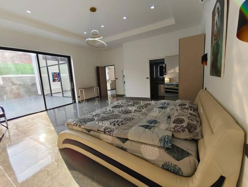 6-BR Villa, chon-buri, Saen Suk, Muang Chon Buri, Chon Buri (Pattaya), 6 Bedrooms, 585 sqm, Villa For Sale, by Thanyalag Chanchodtanakul, 500593860 - DDproperty.com