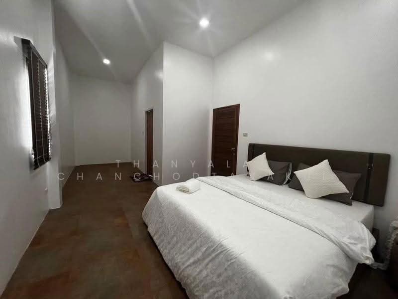 บ้าน 3-ห้องนอน, ชลบุรี, บางเสร่, สัตหีบ, ชลบุรี, 204 ตร.ม., บ้านเดี่ยว ขาย, โดย Thanyalag Chanchodtanakul, 500593871 - DDproperty.com