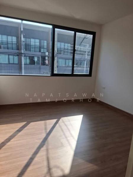 undefined, กรุงเทพ, ประเวศ, กรุงเทพ, 142 ตร.ม., ทาวน์เฮ้าส์ ขาย, โดย Napatsawan Tamjorhor, 500593883 - DDproperty.com