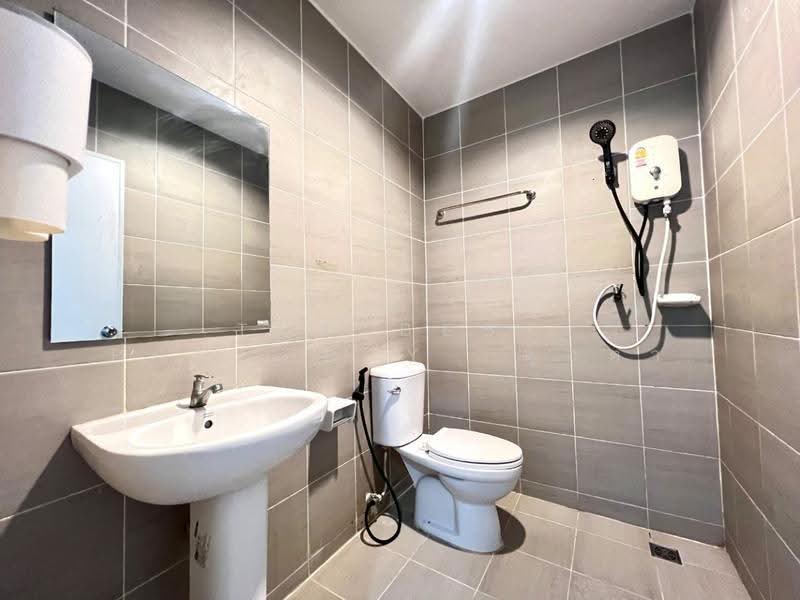 หมู่บ้านไอดิลล์ พานทอง (IDyl Panthong) ชลบุรี, chon-buri, Nong Kakha, Phan Thong, Chon Buri (Pattaya), 2 Bedrooms, 150 sqm, Townhouse For Sale, by The Best Property ตุ๊กตา, 500593942 - DDproperty.com