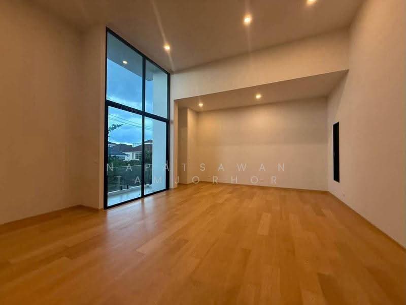 The Master Ekkamai-Ramintra, bangkok, Soi Ramintra 39, Tha Rang, Bang Khen, Bangkok, 5 Bedrooms, 661 sqm, Single Detached House For Rent, by Napatsawan Tamjorhor, 500593945 - DDproperty.com
