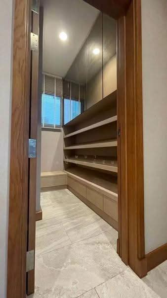 Grand Bangkok Boulevard Srinakarin, bangkok, Srinagarindra Rd, Nong Bon, Prawet, Bangkok, 3 Bedrooms, 320 sqm, Single Detached House For Rent, by บุษบา รัตนวงษ์ชัย, 500594008 - DDproperty.com