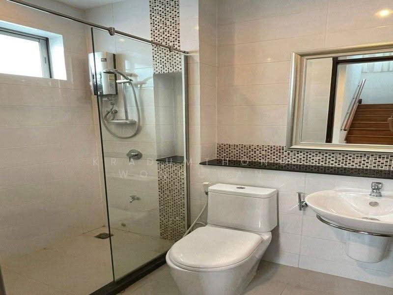 undefined, chon-buri, Poong, Bang Lamung (Pattaya), Chon Buri (Pattaya), 4 Bedrooms, 374 sqm, Single Detached House For Rent, by Kradumthong Wongchan, 500594064 - DDproperty.com