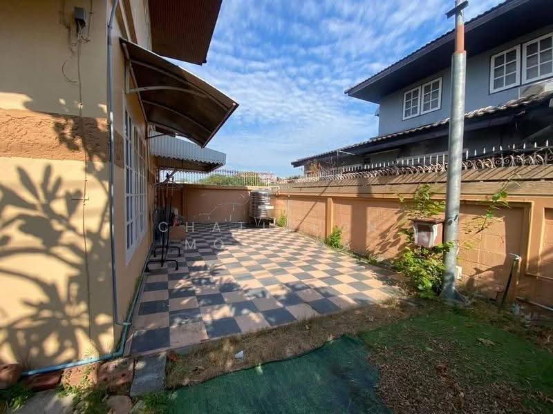 5-BR House, bangkok, Thung Song Hong, Lak Si, Bangkok, 5 Bedrooms, 410 sqm, Single Detached House For Sale, by Chatuphon Mochida, 500594134 - DDproperty.com