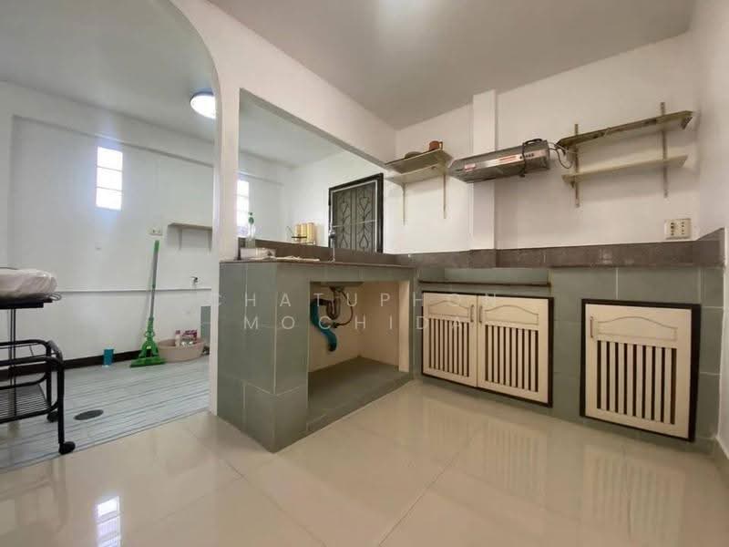 5-BR House, bangkok, Thung Song Hong, Lak Si, Bangkok, 5 Bedrooms, 410 sqm, Single Detached House For Sale, by Chatuphon Mochida, 500594134 - DDproperty.com