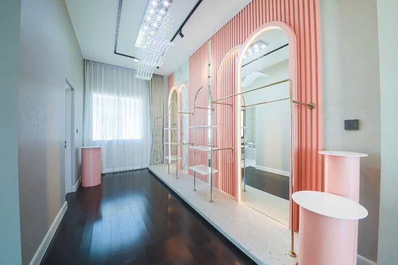 Grand Bangkok Boulevard Krungthepkritha : แกรนด์ บางกอก บูเลอวาร์ด กรุงเทพกรีฑา, กรุงเทพ, ถนน ศรีนครินทร์-ร่มเกล้า, คลองสามประเวศ, ลาดกระบัง, กรุงเทพ, 604 ตร.ม., บ้านเดี่ยว ขาย, โดย Chatuphon Mochida, 500594230 - DDproperty.com