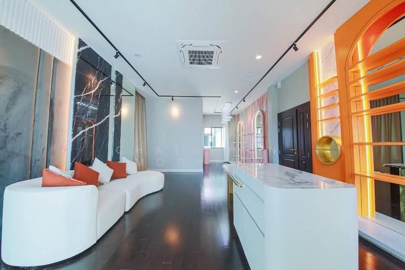 Grand Bangkok Boulevard Krungthepkritha : แกรนด์ บางกอก บูเลอวาร์ด กรุงเทพกรีฑา, กรุงเทพ, ถนน ศรีนครินทร์-ร่มเกล้า, คลองสามประเวศ, ลาดกระบัง, กรุงเทพ, 604 ตร.ม., บ้านเดี่ยว ขาย, โดย Chatuphon Mochida, 500594230 - DDproperty.com