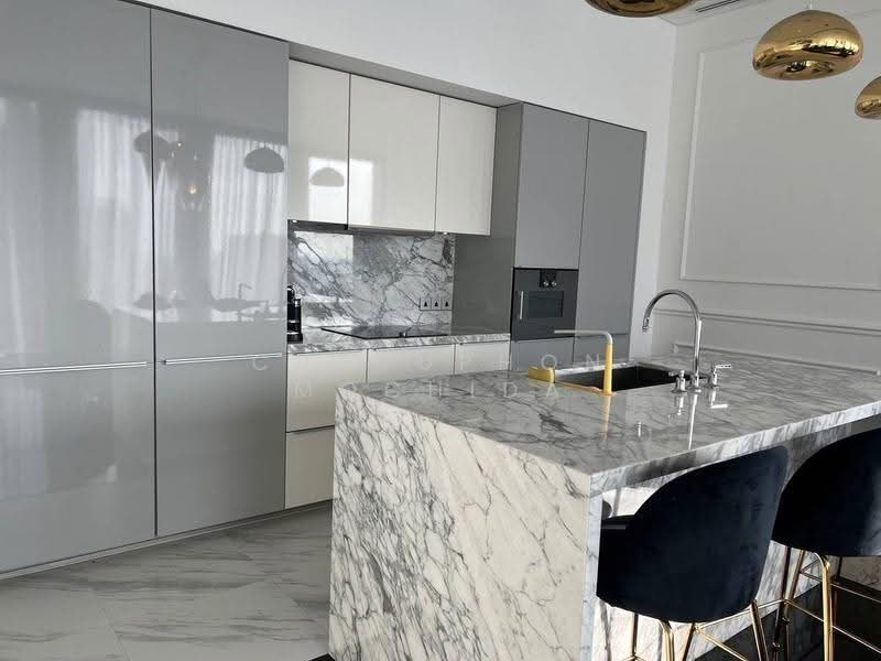 The Ritz-Carlton Residences, bangkok, 114 Narathiwat Ratchanakarin Road, Silom, Bang Rak, Bangkok, 2 Bedrooms, 124 sqm, Condo For Sale, by Chatuphon Mochida, 500594263 - DDproperty.com