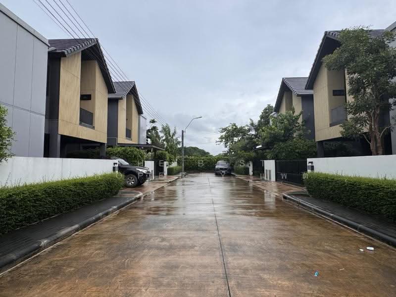 Noble Gable Watcharapol, bangkok, Phoemsin Road, Khlong Tanon, Sai Mai, Bangkok, 4 Bedrooms, 150 sqm, Single Detached House For Sale, by The Best Property แพต, 500594286 - DDproperty.com