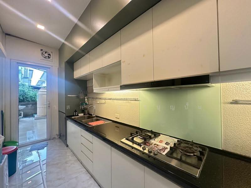 Casa Legend Ratchaphruek-Pinklao, bangkok, 98 Ratchaphruek Rd, Taling Chan, Bangkok, 4 Bedrooms, 230 sqm, Single Detached House For Sale, by Passakorn Butbunpan, 500594311 - DDproperty.com