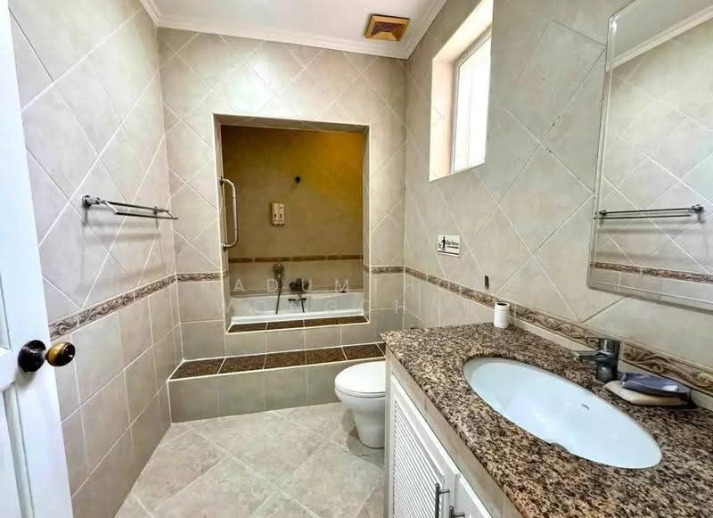 Majestic Residence Pratumnak, chon-buri, Nong Pru, Bang Lamung (Pattaya), Chon Buri (Pattaya), 1 Bedroom, 170 sqm, Villa For Rent, by Kradumthong Wongchan, 500594407 - DDproperty.com