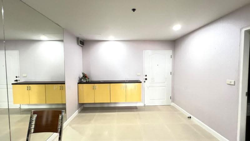 State Tower, bangkok, 1055 Silom Road, Silom, Bang Rak, Bangkok, 1 Bedroom, 68 sqm, Condo For Sale, by The Best Property ยุ้ย, 500594459 - DDproperty.com