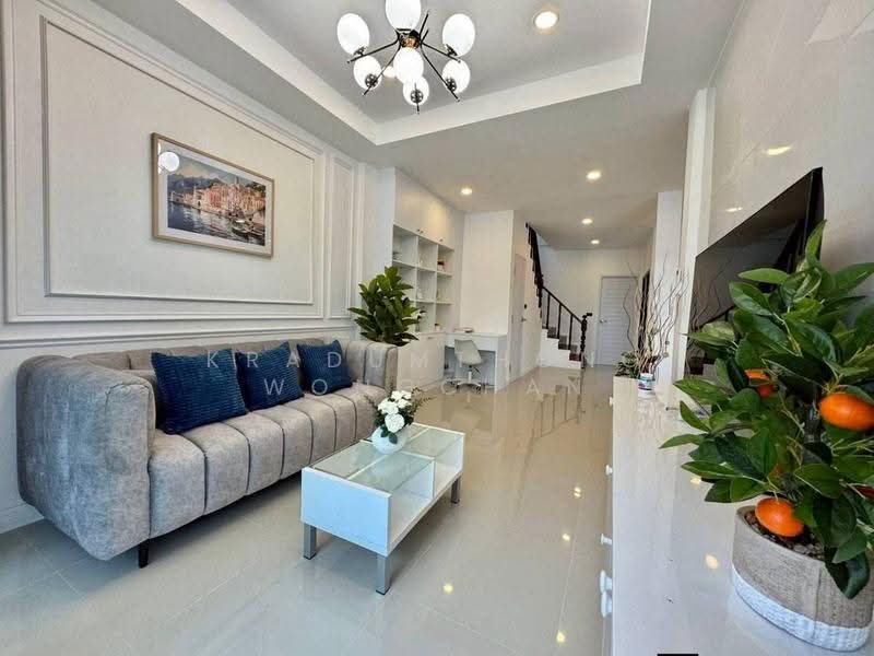 3-BR Townhouse, chon-buri, Nong Pru, Bang Lamung (Pattaya), Chon Buri (Pattaya), 3 Bedrooms, 150 sqm, Townhouse For Rent, by Kradumthong Wongchan, 500594461 - DDproperty.com
