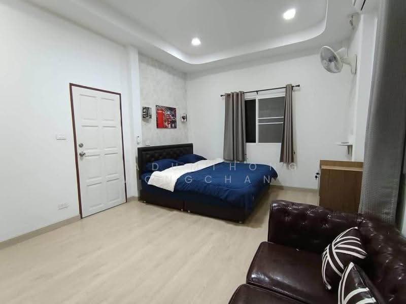 undefined, chon-buri, Nong Pru, Bang Lamung (Pattaya), Chon Buri (Pattaya), 3 Bedrooms, 272 sqm, Single Detached House For Rent, by Kradumthong Wongchan, 500594496 - DDproperty.com