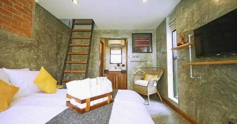 For Sale: Hotel Jed Yod, Chiang Mai-18 Rooms with Tenant, chiang-mai, Chang Phuak, Muang Chiang Mai, Chiang Mai, , 1,020 sqm, Business For Sale, by จีระนันท์ หล้ากันหา, 500594543 - DDproperty.com