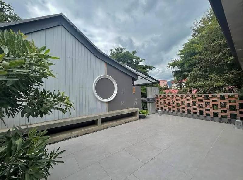 For Sale: Hotel Jed Yod, Chiang Mai-18 Rooms with Tenant, chiang-mai, Chang Phuak, Muang Chiang Mai, Chiang Mai, , 1,020 sqm, Business For Sale, by จีระนันท์ หล้ากันหา, 500594543 - DDproperty.com