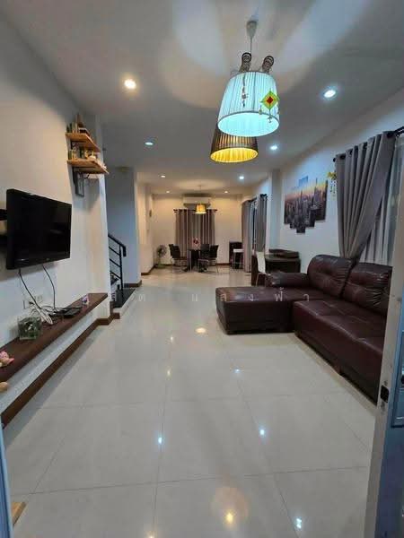 ให้เช่าบ้านเดี่ยว ม.ธาดาพาร์ค บ่อวิน ศรีราชา, chon-buri, Bo Win, Si Racha, Chon Buri (Pattaya), 3 Bedrooms, 120 sqm, Single Detached House For Rent, by Dusit Saengfa, 500594563 - DDproperty.com