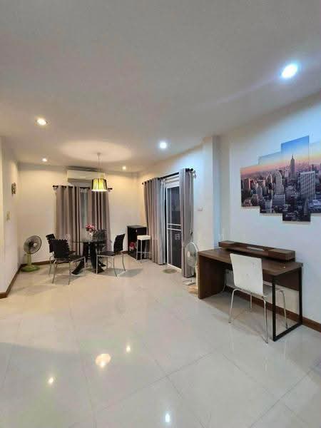ให้เช่าบ้านเดี่ยว ม.ธาดาพาร์ค บ่อวิน ศรีราชา, chon-buri, Bo Win, Si Racha, Chon Buri (Pattaya), 3 Bedrooms, 120 sqm, Single Detached House For Rent, by Dusit Saengfa, 500594563 - DDproperty.com