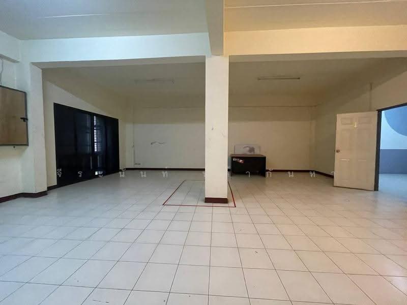 For Sale/Rent : Commercial Building,near Khuang Singh, Chiang Mai, chiang-mai, เชียงใหม่-ลำปาง, Pa Tun, Muang Chiang Mai, Chiang Mai, , 500 sqm, Shophouse For Sale, by จีระนันท์ หล้ากันหา, 500594637 - DDproperty.com