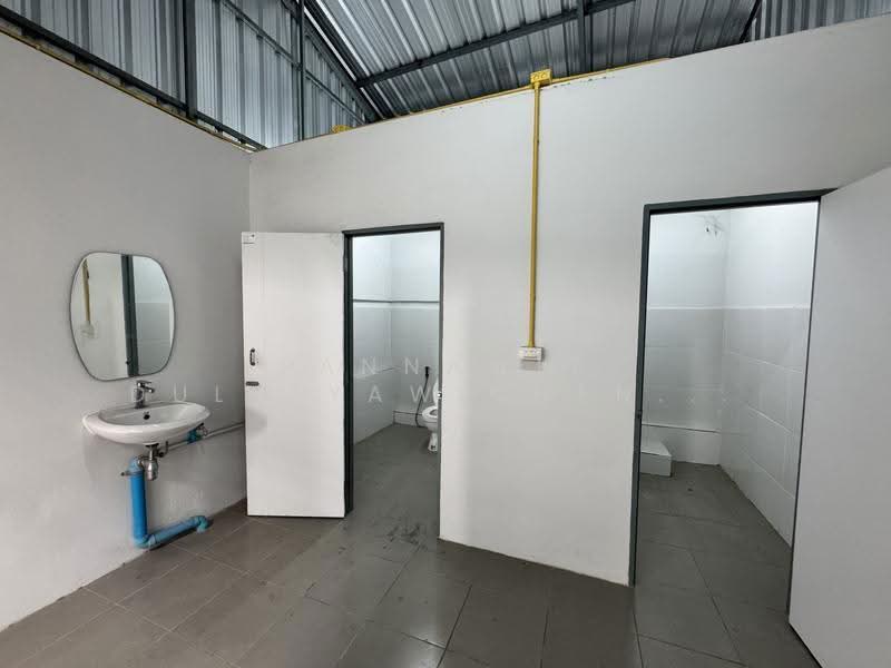 Warehouse for rent, 1,200 sq.m., in Khan Na Yao, Khan Na Yao, Bangkok (JKPBKK1170), Bangkok, Khan Na Yao, Bangkok, , 1,200 sqm, Warehouse/Factory For Rent, by Pannawit Dullayawichenwut, 500594664 - DDproperty.com