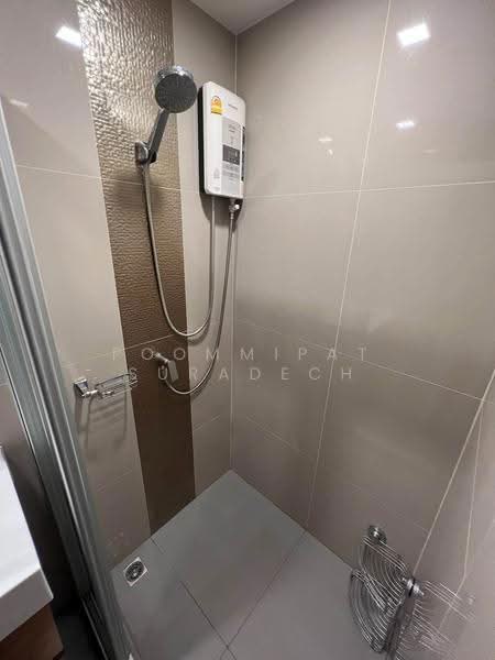 IDEO Sathorn-Wongwian Yai, bangkok, 219 Soi Krung Thonburi 1, Khlong Ton Sai, Khlong San, Bangkok, 1 Bedroom, 37 sqm, Condo For Rent, by Poommipat Suradech, 500594701 - DDproperty.com