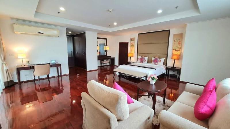 Piyathip Place, bangkok, 24 Soi Prommitr, Khlong Tan Nua, Watthana, Bangkok, 3 Bedrooms, 291 sqm, Apartment For Rent, by Marcella Contini, 500594719 - DDproperty.com