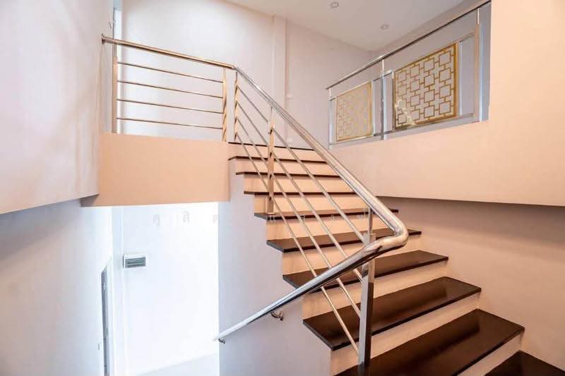 ให้เช่าทาวน์โฮมใหม่ แม่น้ำคู้ ซอย3 สาย22 ปลวกแดง ระยอง, rayong, Mae Nam Khu, Pluak Daeng, Rayong, 3 Bedrooms, 100 sqm, Townhouse For Rent, by Dusit Saengfa, 500594755 - DDproperty.com