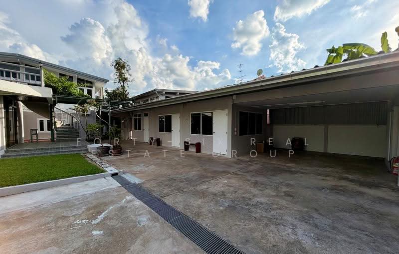 บ้านเดี่ยวขนาดใหญ่ รีโนเวทใหม่ ใจกลางวิภาวดี บนที่ดิน 165 ตร.ว., กรุงเทพ, ลาดยาว, จตุจักร, กรุงเทพ, 550 ตร.ม., บ้านเดี่ยว ให้เช่า, โดย Forty-Six Real Estate Group, 500594826 - DDproperty.com