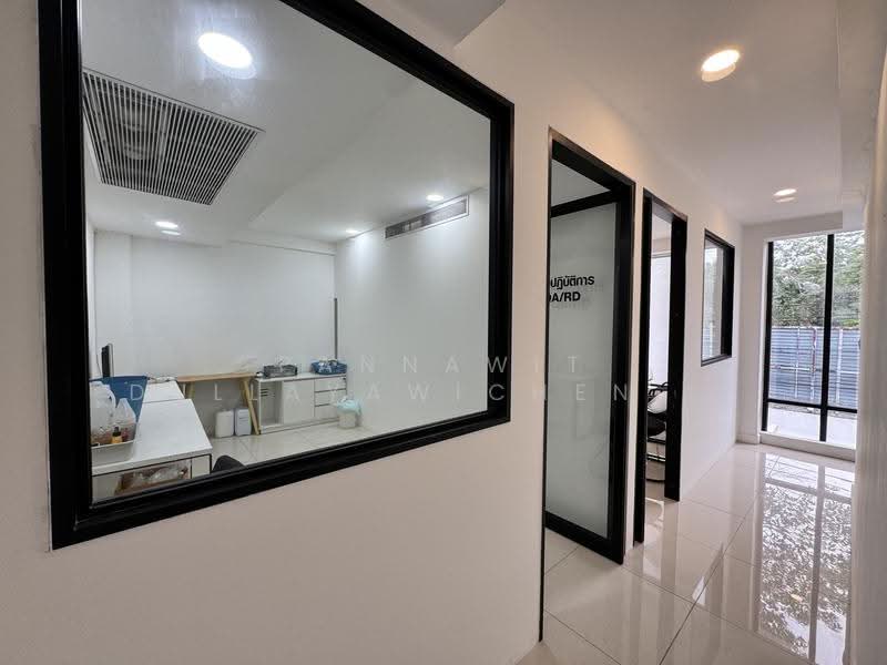 Warehouse for rent, 354 sq.m., in Bang Chak, Phra Khanong, Bangkok (JKPBKK1165), Bangkok, Bang Chak, Phra Khanong, Bangkok, , 354 sqm, Warehouse/Factory For Rent, by Pannawit Dullayawichenwut, 500594827 - DDproperty.com