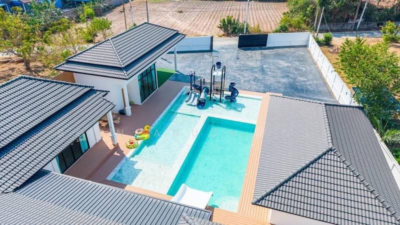 undefined, chon-buri, Huai Yai, Bang Lamung (Pattaya), Chon Buri (Pattaya), 5 Bedrooms, 700 sqm, Villa For Sale, by Boonyanuch Unna, 500594839 - DDproperty.com