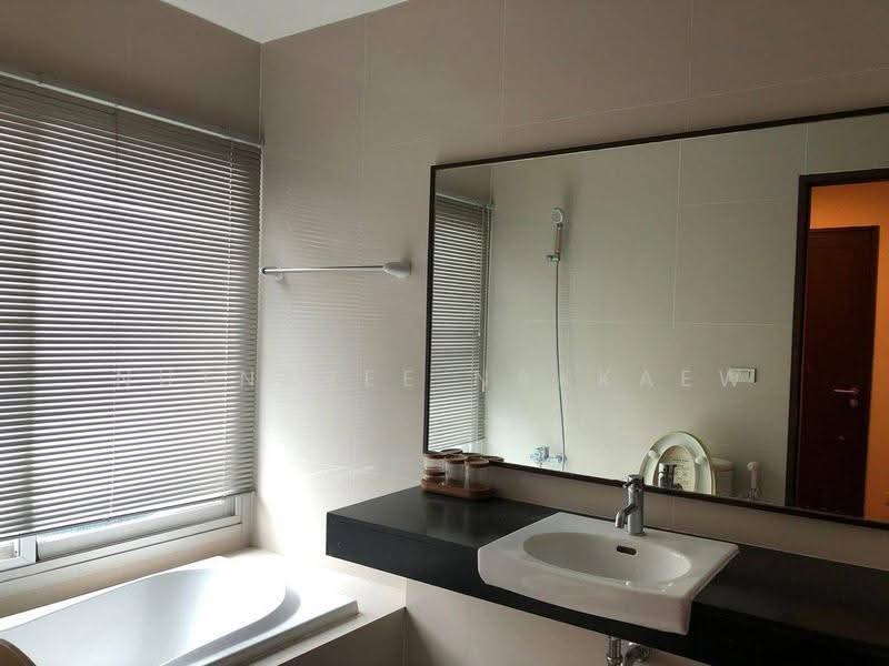 Noble Ora, bangkok, Soi Sukhumvit 55, Sukhumvit Road, Khlong Tan Nua, Watthana, Bangkok, 1 Bedroom, 79 sqm, Condo For Sale, by Nutnaree Nakkaew, 500594865 - DDproperty.com