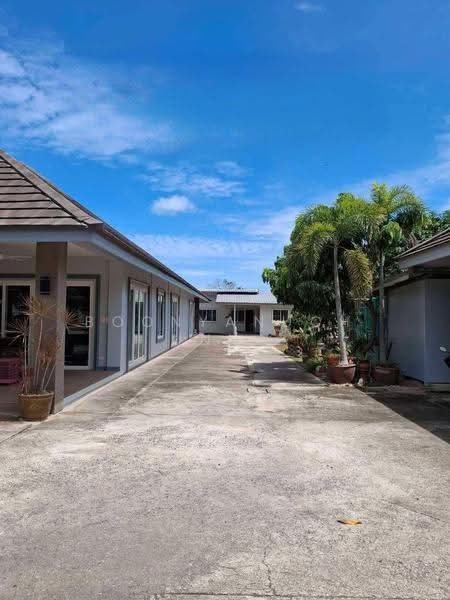 undefined, chon-buri, Bang Sa-re, Sattahip, Chon Buri (Pattaya), 5 Bedrooms, 495 sqm, Single Detached House For Sale, by Boonyanuch Unna, 500594948 - DDproperty.com
