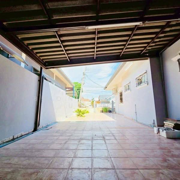 บ้าน 3-ห้องนอน, ชลบุรี, หนองปรือ, บางละมุง, ชลบุรี, 280 ตร.ม., บ้านเดี่ยว ขาย, โดย Boonyanuch Unna, 500594952 - DDproperty.com