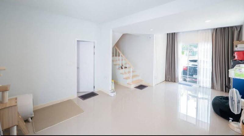 The Village Bangna-Wongwaen 4, samut-prakan, Bangphli Yai, Bang Plee, Samut Prakan, 3 Bedrooms, 140 sqm, Townhouse For Rent, by Nattayaporn Peumkul (Benz), 500594957 - DDproperty.com