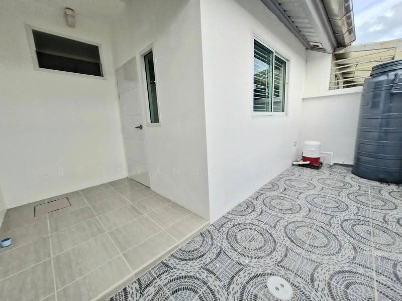 2-BR Townhouse, chon-buri, Nong Pru, Bang Lamung (Pattaya), Chon Buri (Pattaya), 2 Bedrooms, 200 sqm, Townhouse For Sale, by Boonyanuch Unna, 500594968 - DDproperty.com