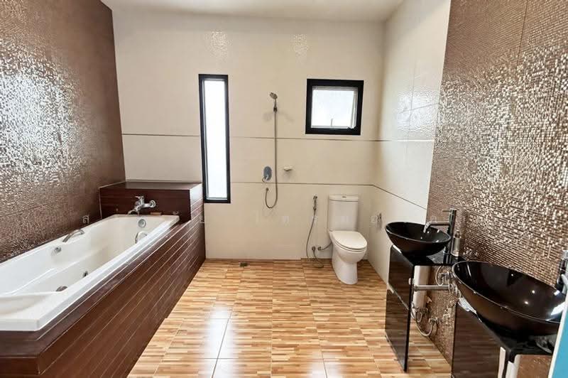 หมู่บ้านปัฐวิกรณ์ ซอยนวมินทร์ 70, bangkok, Khlong Kum, Bueng Kum, Bangkok, 4 Bedrooms, 250 sqm, Single Detached House For Sale, by สง่าชัย ไทรทองคำ, 500595061 - DDproperty.com