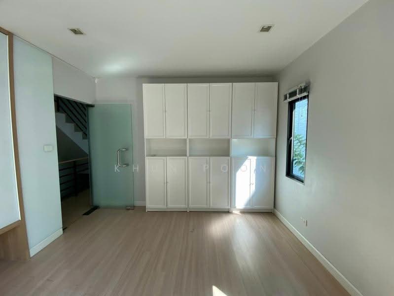Plex Bangna, samut-prakan, 90/239 Burapha Withi Expressway, Bang Kaeo, Bang Plee, Samut Prakan, 3 Bedrooms, 190 sqm, Townhouse For Sale, by Khun Poon, 500595068 - DDproperty.com