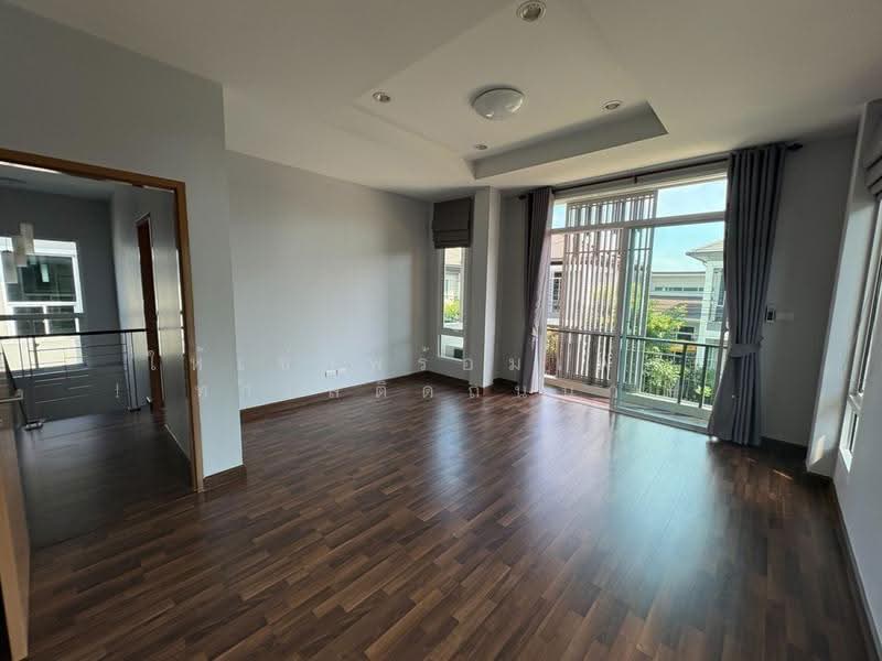 Sena Park Grand Ramindra, bangkok, 18 Kanchanaphisek Rd, Khan Na Yao, Bangkok, 3 Bedrooms, 190 sqm, Single Detached House For Rent, by ให้เช่าพร้อมเฟอร์ ! ทำเลติดถนนวงแหวนกาญจนาฯ เพียง 5 นาที ถึงห้างแฟชั่นฯ, 500595079 - DDproperty.com