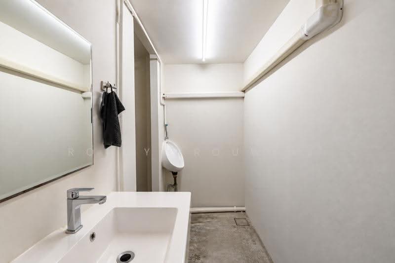 Skal Lifestyle Building Soi 31, bangkok, Sukhumvit Soi 31, Khlong Toei, Bangkok, , 135 sqm, Office Space For Rent, by Ronny Brouwers, 500595134 - DDproperty.com